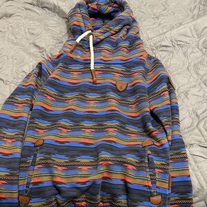 Wanakome Blue and Green Patterned Hoodie